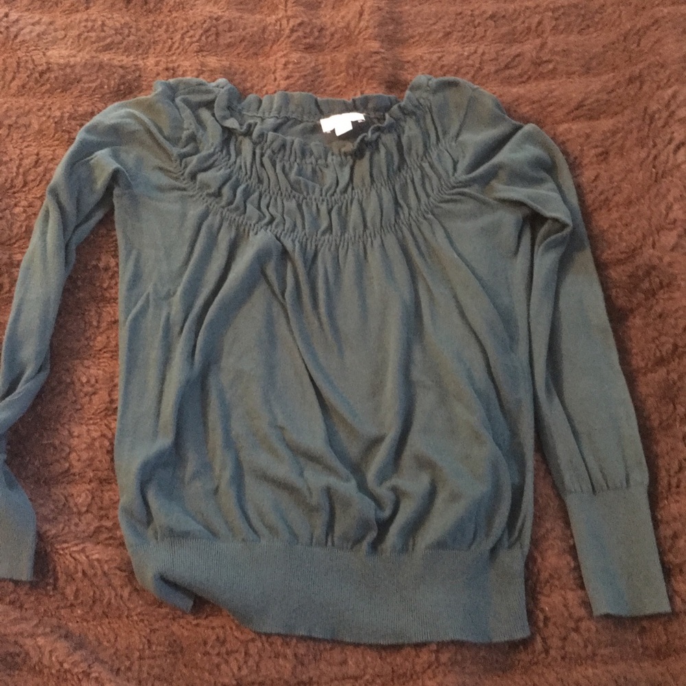 Green loft sweater